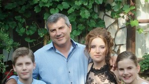 Кой е Теодор Ролев и какво мислят другите за него
