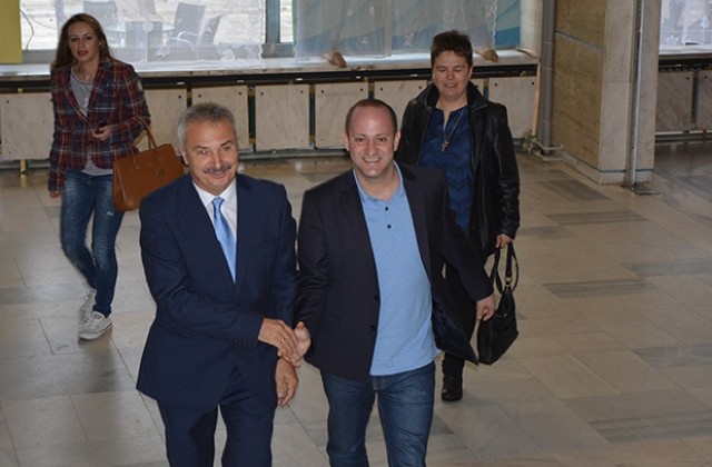 Радан Кънев: Има модел Монтана, има модел Златко Живков