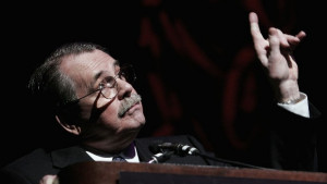 Почина джаз саксофонистът Фил Уудс