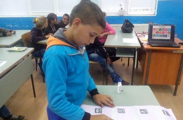 „Най-голям урок в света” на учениците в Стралджа