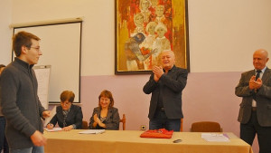 Атанас Груев е първият получател на стипендия Проф Пламен Радев