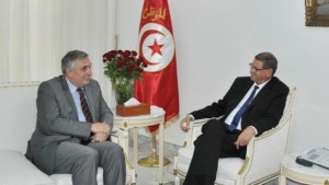 Тунис проявява интерес към български преподаватели и медицински кадри