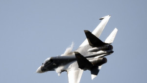Руски военен самолет късно вчера неволно пусна боеприпас над руския