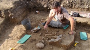 Архeологически разкопки се проведоха в село Каменово през 2015 г