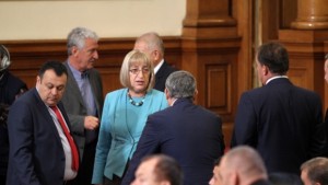 Кабинетът реши Въвежда се данък уикенд