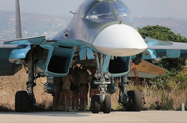Руските самолети ударили обучена от ЦРУ бунтовническа групировка