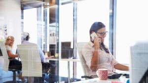 Все помалко нарушения около заплащането на труда и работата без