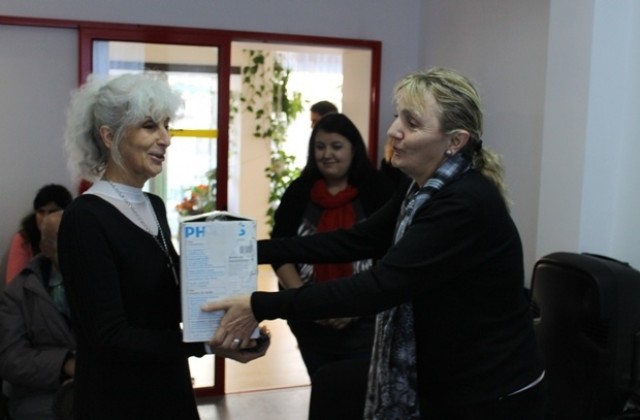Кандидатът за кмет Лена Енева посети Центъра за социална интеграция и рехабилитация на Съюза на слепите