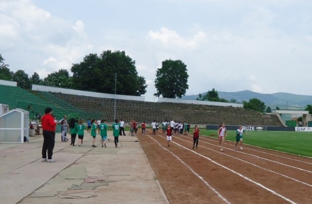 „Детска атлетика във Враца