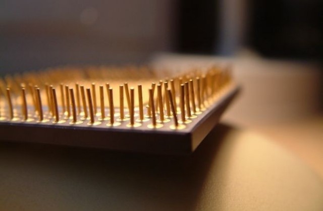 Създадоха компютърен чип, който се саморазрушава