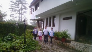 Спортисти ветерани и младежи с мокър поход за Световния ден