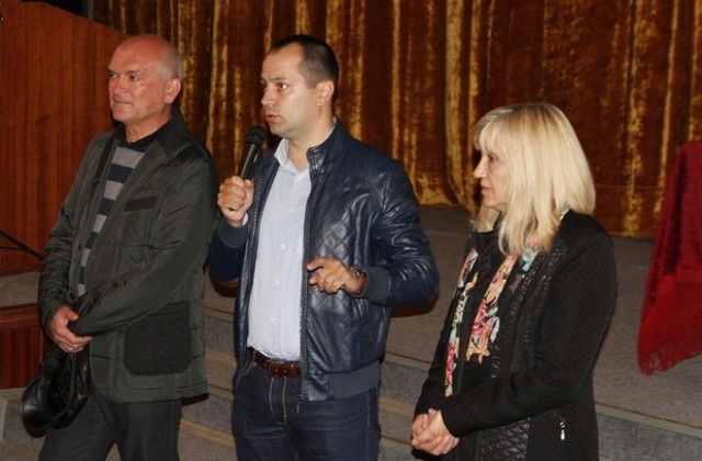 Димитър Главчев и Ева Паунова подкрепиха кандидатурата на Калин Каменов