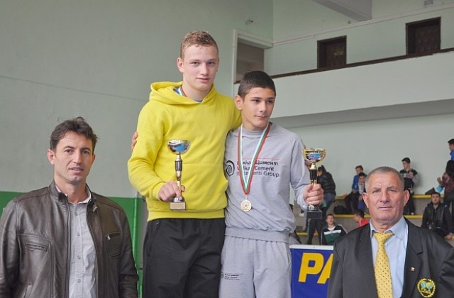 Германец спечели купата за най-резултатен състезател в турнира „Лютви Ахмедов“