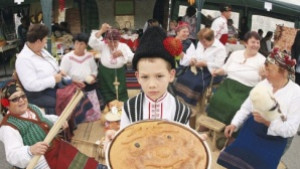 В Стражица стягат четвъртото издание на фестивала Житената питка