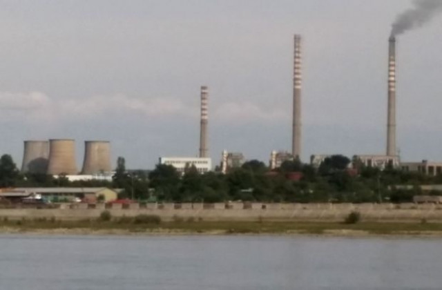 Три квартала без топла вода