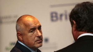 Премиерът обеща коледни добавки за пенсионерите