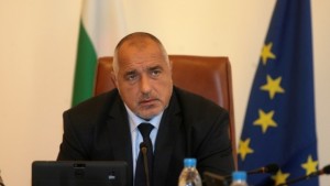 Премиерът обеща коледни добавки за пенсионерите