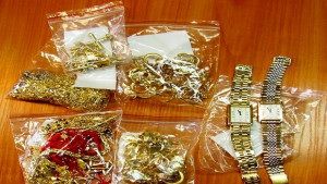 Контрабандно злато за над 30 бона хванаха на Капитан Андреево