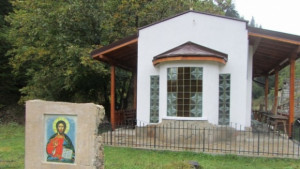 Осветиха възстановен смолянски параклис