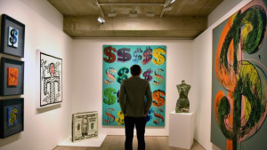 На борба с фалшификатите маркират картини с ДНК на художници