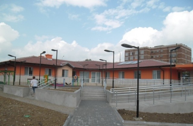 Стартира оценка на всички деца с увреждания, преместени в центровете от семеен тип