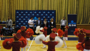 Деца от 13 училища участваха в спортен празник в ДКС