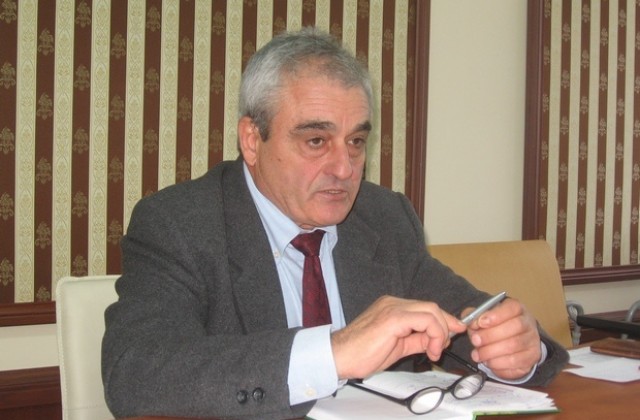 Валентин Вълчев е временно изпълняващ длъжността кмет на община Мездра