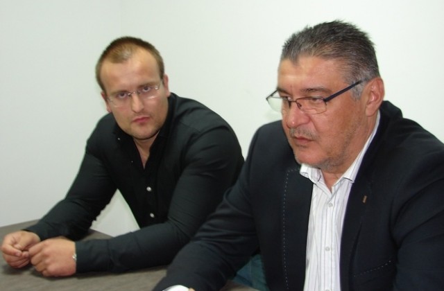 Цветан Антов подкрепи представителите на Строителната камара в Плевен