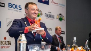 Варненец стана световен шампион на турнир за бармани