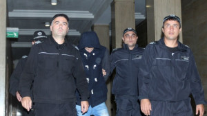 Освободиха от ареста младежа убил с бащиния Мерцедес мъж на