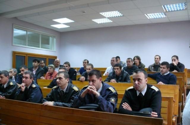 Демонстрираха софтуер за реакция при кризи в Русенския университет