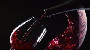 Чаша вино дневно се отразява добре на сърцето