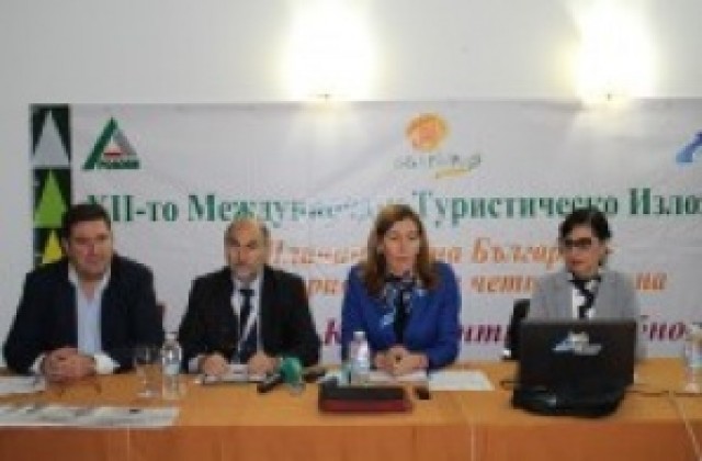 Министър Ангелкова: Създаваме правила за упражняване на дейността на планинските водачи