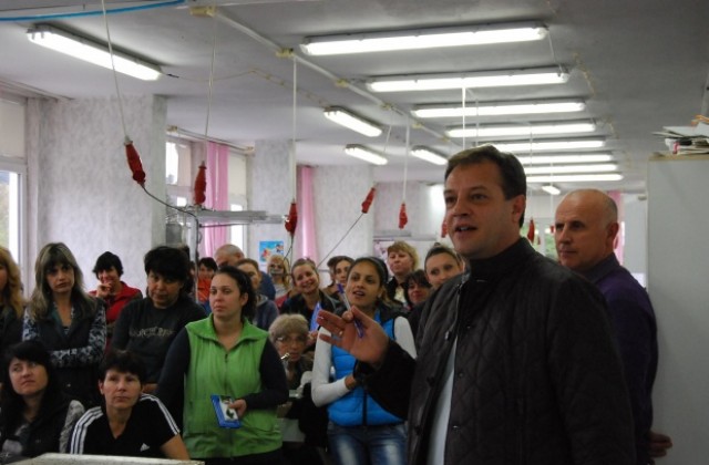 Великотърновци питат Даниел Панов за транспорта и инфраструктурата