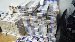 Арестуваха благоевградчанин с цигари и тютюн