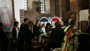 Близки и приятели се простиха с проф Тодор Петев СНИМКИ