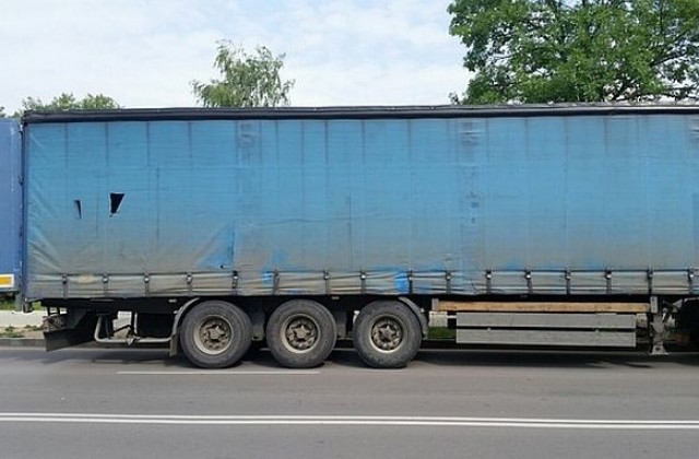 Задържаха ТИР с мигранти на граничния пункт Малко Търново