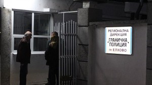 Нямало сцени на насилие в телефоните на афганците