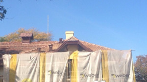 Готов е покривът на Юнашкия салон СНИМКИ