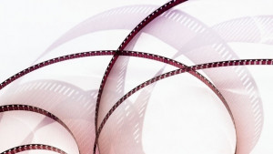 Кинoфecтивaл c твopчecки paбoтилници зa дeцa и млaдeжи зaпoчна във