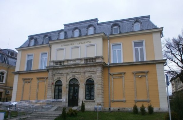 Изложба показва пейзажи от защитени и застрашени местности