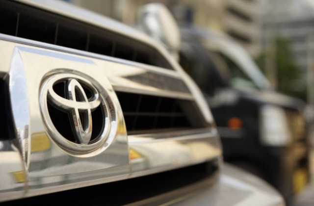 Тойота изтегля 6,5 млн. коли с дефектни прозорци