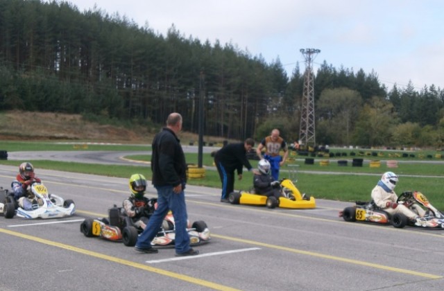 Картинг емоции в Кюстендил