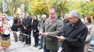 В Търговище бе открит обновен паркинг в дейностите са вложени