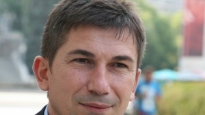 Бизнесът да плаща пониски такса смет и данък сгради поискаха