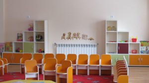 Учителка залепи с тиксо устата на дете в градина