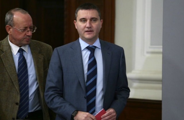 Горанов: Не очаквам ЕК да открие процедура срещу България за свръхдефицит