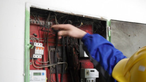 Спипаха варненка да краде ток в Чайка