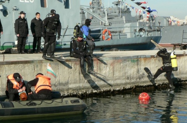 Школата за водолази чества 50 години