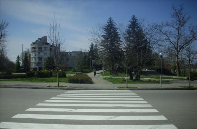 Пиян шофьор блъсна пешеходка